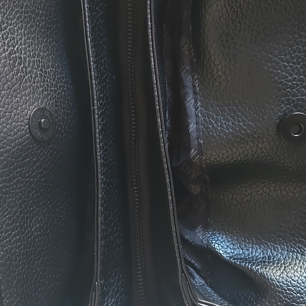 Steve Madden BShiloh  Black/Black Tote with Mini Pouch - Picture 6 of 13
